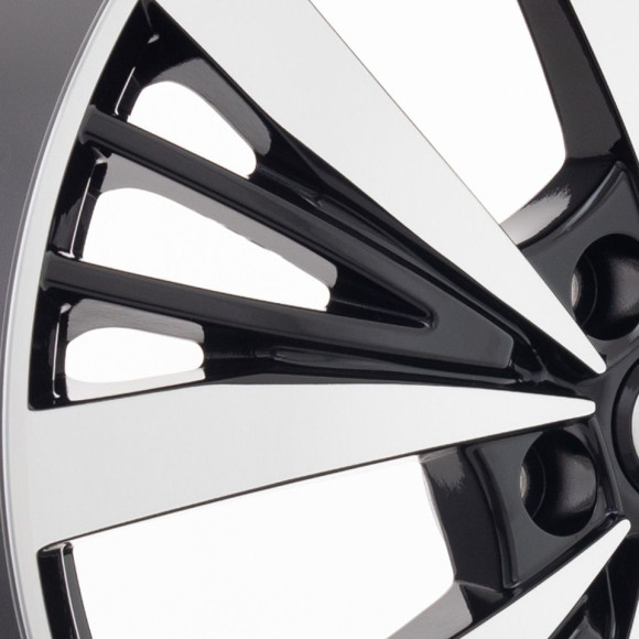 Диски КиК  Марвел-ориг. (КС881)  7,5\R19 5*114,3 ET53  d67,1  Алмаз черный  [r74980SK]